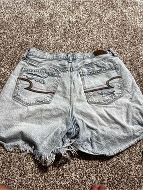 Vintage Distressed Denim Shorts Women’s Size 6 Light Wash Frayed Rainbow Pocket